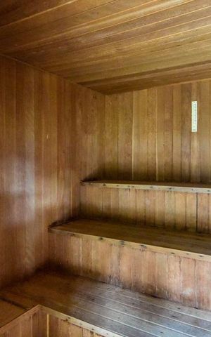 Apartamento à venda com 107m², 3 quartos e 2 vagas Apartamento à venda com 107m², 3 quartos e 2 vagasÁrea comum - Sauna