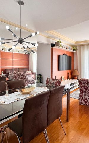 Apartamento à venda com 107m², 3 quartos e 2 vagas Apartamento à venda com 107m², 3 quartos e 2 vagasSala