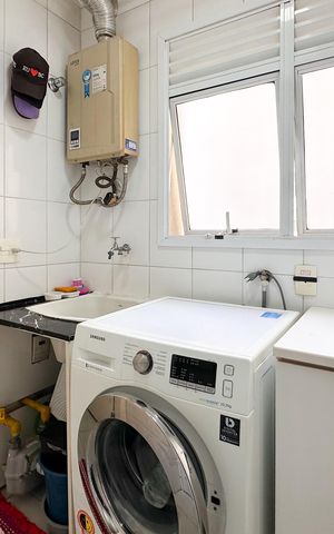 Apartamento à venda com 107m², 3 quartos e 2 vagas Apartamento à venda com 107m², 3 quartos e 2 vagasÁrea de Serviço