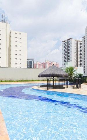 Apartamento à venda com 107m², 3 quartos e 2 vagas Apartamento à venda com 107m², 3 quartos e 2 vagasÁrea comum - Piscina