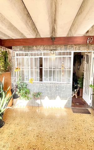 Casa à venda com 128m², 2 quartos e 1 vagaGaragem