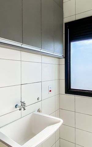 Apartamento à venda com 45m², 2 quartos e 1 vaga Apartamento à venda com 45m², 2 quartos e 1 vagaÁrea de Serviço