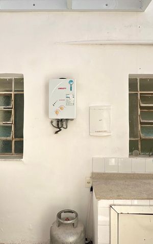 Casa à venda com 170m², 4 quartos e 2 vagas