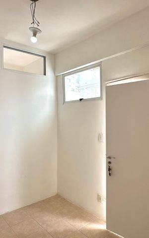 Casa à venda com 170m², 4 quartos e 2 vagas