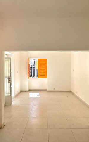 Casa à venda com 170m², 4 quartos e 2 vagas