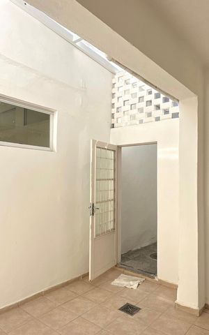 Casa à venda com 170m², 4 quartos e 2 vagas