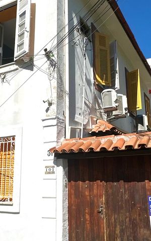 Casa à venda com 170m², 4 quartos e 2 vagas