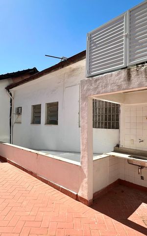 Casa à venda com 170m², 4 quartos e 2 vagas