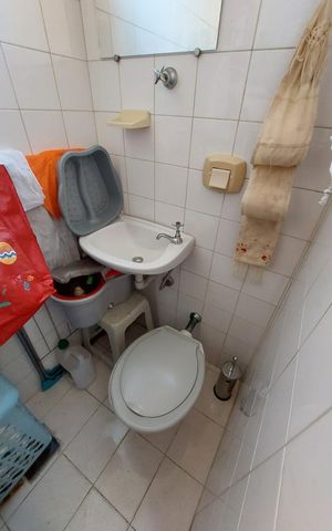 Apartamento à venda com 100m², 3 quartos e 2 vagas Apartamento à venda com 100m², 3 quartos e 2 vagasBanheiro de serviço