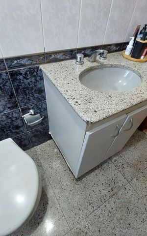Apartamento à venda com 100m², 3 quartos e 2 vagas Apartamento à venda com 100m², 3 quartos e 2 vagasbanheiro 2