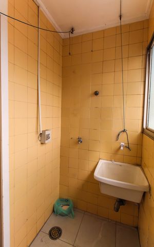 Apartamento à venda com 117m², 3 quartos e 2 vagas Apartamento à venda com 117m², 3 quartos e 2 vagasÁrea de Serviço