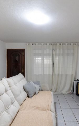 Casa à venda com 94m², 2 quartos e 1 vaga Casa à venda com 94m², 2 quartos e 1 vagaSala