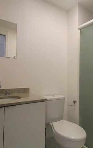 Apartamento à venda com 81m², 3 quartos e 1 vaga Apartamento à venda com 81m², 3 quartos e 1 vagaBanheiro da Suíte