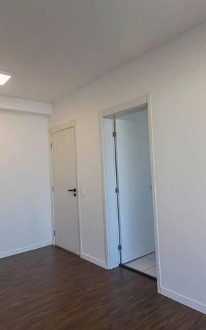 Apartamento à venda com 81m², 3 quartos e 1 vaga Apartamento à venda com 81m², 3 quartos e 1 vagaSala