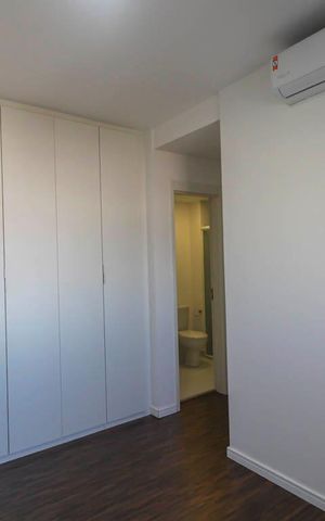 Apartamento à venda com 81m², 3 quartos e 1 vaga Apartamento à venda com 81m², 3 quartos e 1 vagaSuite