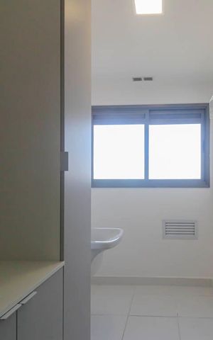 Apartamento à venda com 81m², 3 quartos e 1 vaga Apartamento à venda com 81m², 3 quartos e 1 vagaÁrea de Serviço