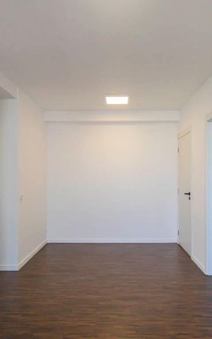 Apartamento à venda com 81m², 3 quartos e 1 vaga Apartamento à venda com 81m², 3 quartos e 1 vagaSala