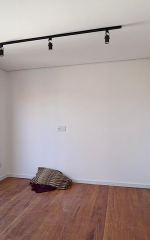 Casa à venda com 117m², 3 quartos e 2 vagas Casa à venda com 117m², 3 quartos e 2 vagasSuíte