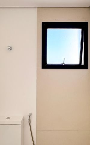 Casa à venda com 117m², 3 quartos e 2 vagas Casa à venda com 117m², 3 quartos e 2 vagasBanheiro