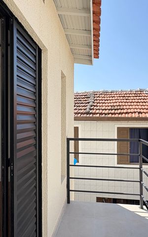 Casa à venda com 117m², 3 quartos e 2 vagas Casa à venda com 117m², 3 quartos e 2 vagasVaranda da Suíte