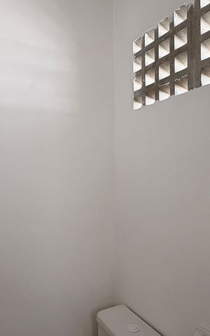 Casa à venda com 117m², 3 quartos e 2 vagas Casa à venda com 117m², 3 quartos e 2 vagasBanheiro de serviço