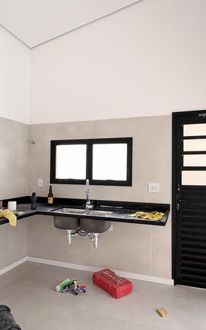 Casa à venda com 117m², 3 quartos e 2 vagas Casa à venda com 117m², 3 quartos e 2 vagasCozinha
