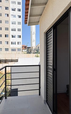 Casa à venda com 117m², 3 quartos e 2 vagas Casa à venda com 117m², 3 quartos e 2 vagasVaranda da Suíte