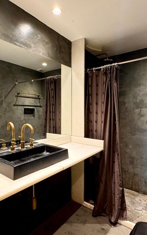 Casa para alugar com 436m², 4 quartos e sem vaga
