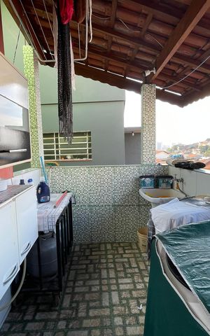 Casa à venda com 186m², 3 quartos e 3 vagas Casa à venda com 186m², 3 quartos e 3 vagasÁrea de Serviço