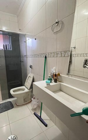 Casa à venda com 186m², 3 quartos e 3 vagas Casa à venda com 186m², 3 quartos e 3 vagasBanheiro 3