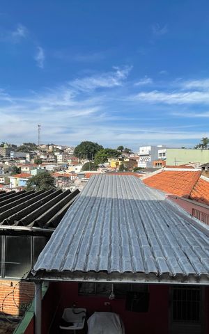 Casa à venda com 186m², 3 quartos e 3 vagas Casa à venda com 186m², 3 quartos e 3 vagasVista