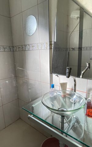 Casa à venda com 186m², 3 quartos e 3 vagas Casa à venda com 186m², 3 quartos e 3 vagasBanheiro 2