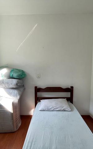 Casa à venda com 186m², 3 quartos e 3 vagas Casa à venda com 186m², 3 quartos e 3 vagasQuarto 2