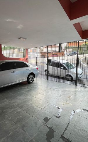 Casa à venda com 186m², 3 quartos e 3 vagas Casa à venda com 186m², 3 quartos e 3 vagasGaragem
