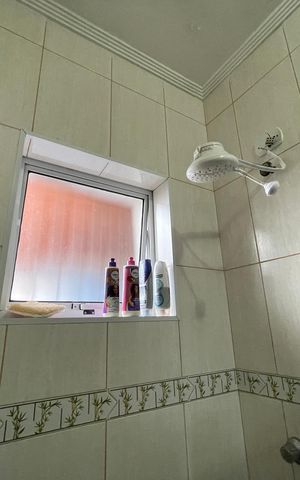Casa à venda com 186m², 3 quartos e 3 vagas Casa à venda com 186m², 3 quartos e 3 vagasBanheiro 3