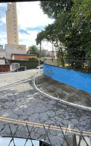 Casa à venda com 186m², 3 quartos e 3 vagas Casa à venda com 186m², 3 quartos e 3 vagasVista