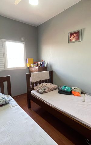 Casa à venda com 186m², 3 quartos e 3 vagas Casa à venda com 186m², 3 quartos e 3 vagasQuarto 1
