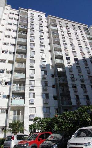 Apartamento à venda com 55m², 2 quartos e 1 vagaFachada