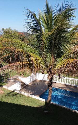 Casa à venda com 300m², 3 quartos e 4 vagas