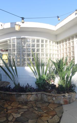 Casa à venda com 80m², 2 quartos e sem vagaJardim / entrada