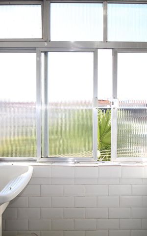 Apartamento à venda com 78m², 3 quartos e sem vagaÁrea de Serviço