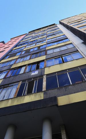 Apartamento à venda com 114m², 3 quartos e sem vaga Apartamento à venda com 114m², 3 quartos e sem vagaFachada