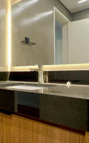 Apartamento para alugar com 110m², 3 quartos e 1 vaga Apartamento para alugar com 110m², 3 quartos e 1 vagaBanheiro da Suíte