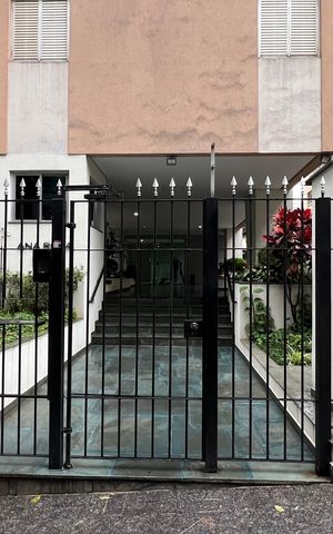 Apartamento para alugar com 110m², 3 quartos e 1 vaga Apartamento para alugar com 110m², 3 quartos e 1 vagaFachada