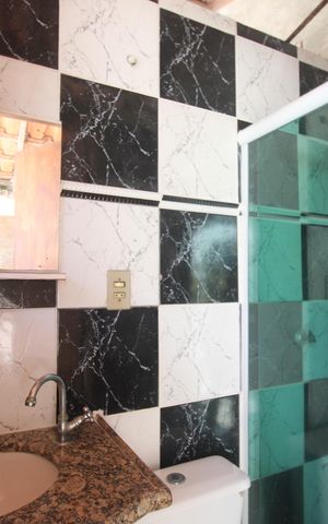 Casa de condomínio à venda com 176m², 2 quartos e 1 vagaÁrea de serviço - Banheiro