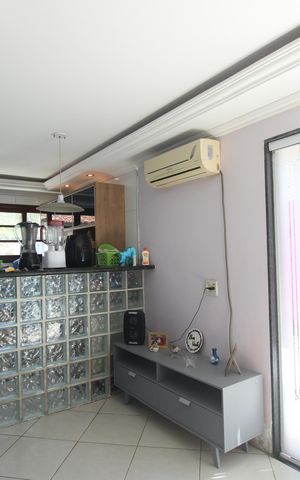 Casa de condomínio à venda com 176m², 2 quartos e 1 vagaCozinha