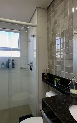 Apartamento à venda com 55m², 2 quartos e 1 vaga Apartamento à venda com 55m², 2 quartos e 1 vagaBanheiro