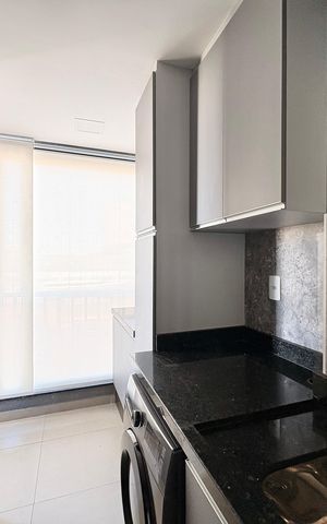Apartamento à venda com 47m², 2 quartos e 1 vaga Apartamento à venda com 47m², 2 quartos e 1 vagaÁrea de Serviço e Varanda