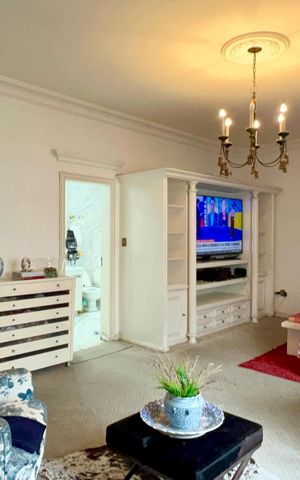 Apartamento para alugar com 330m², 3 quartos e 3 vagas Apartamento para alugar com 330m², 3 quartos e 3 vagasSuíte 2