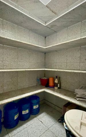 Apartamento para alugar com 330m², 3 quartos e 3 vagas Apartamento para alugar com 330m², 3 quartos e 3 vagasDespensa